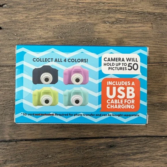 Retro Mini Camera - Picture 2 of 2